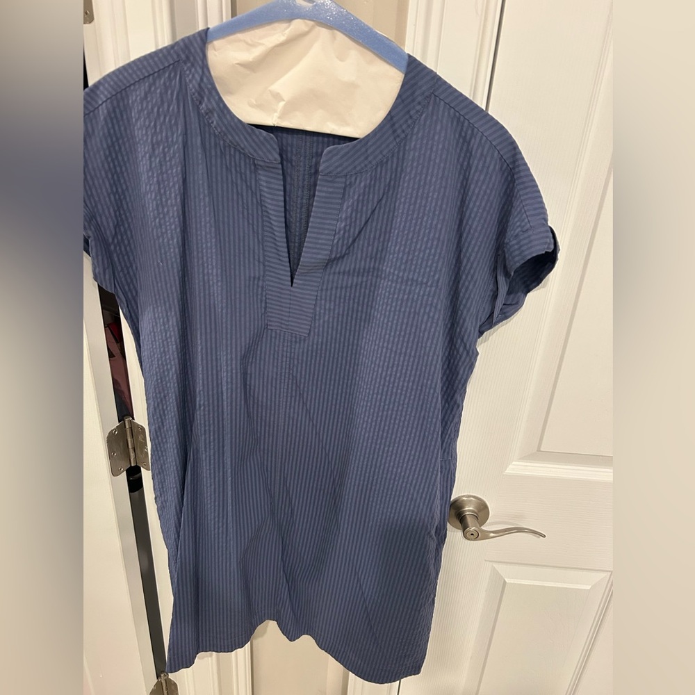 Vineyard vines seersucker pin stripe dress